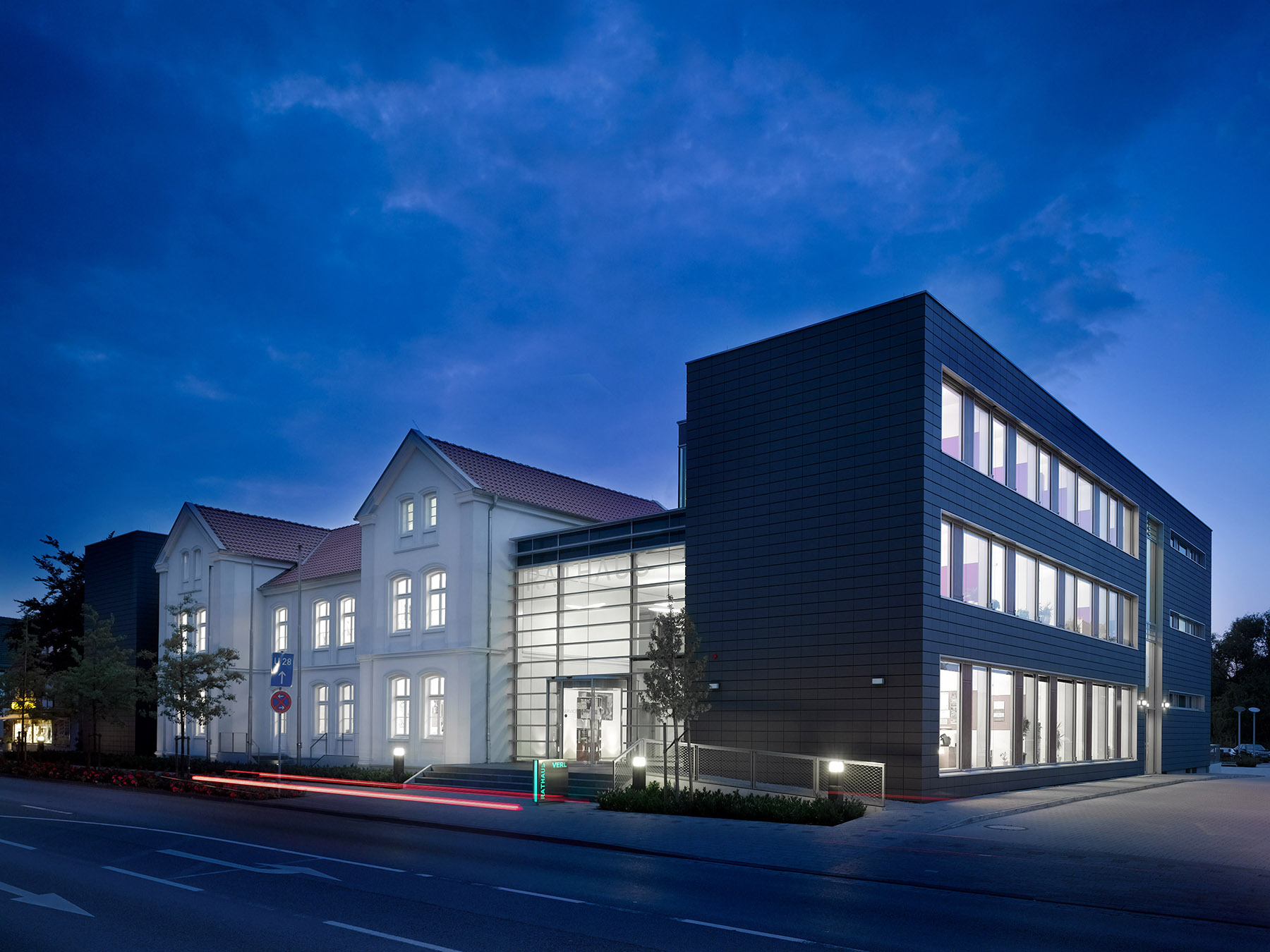 Slide_Rathaus Verl_1_k